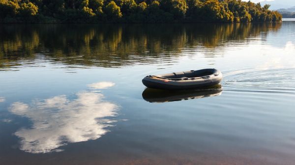 Las ventajas del kayak inflable en tus escapadas al agua